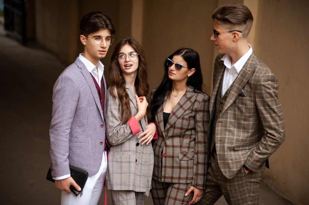 Office Outfit Ideas for Men and Women